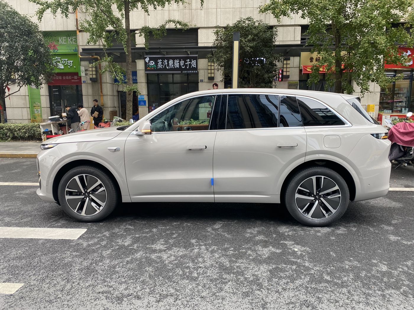 君临国际ONE口碑_君临国际汽车