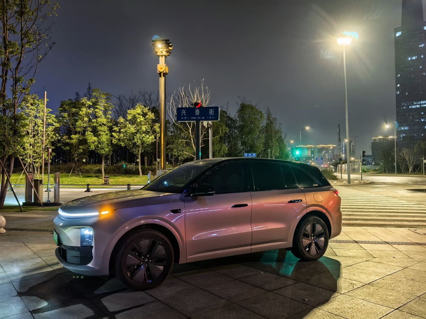 君临国际ONE口碑_君临国际汽车